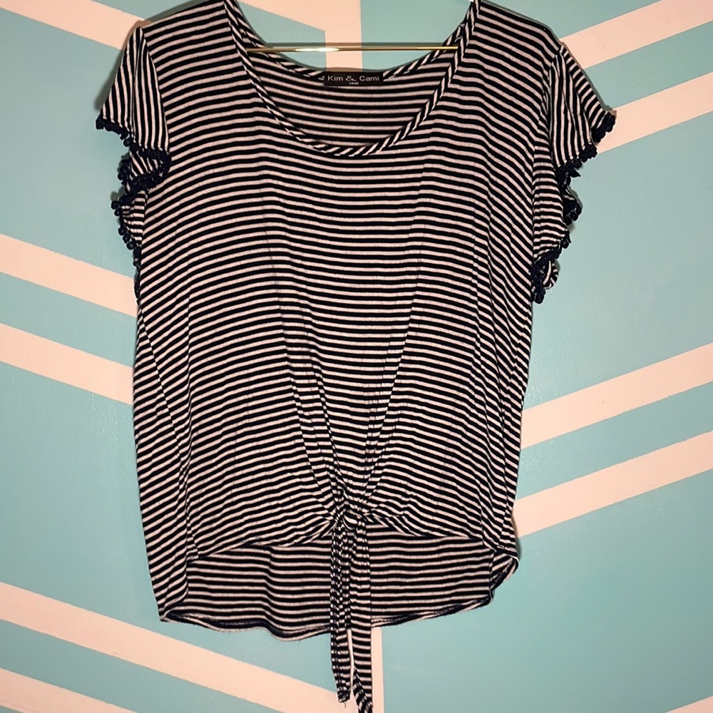 Kim & Cami striped t-shirt with tie detail